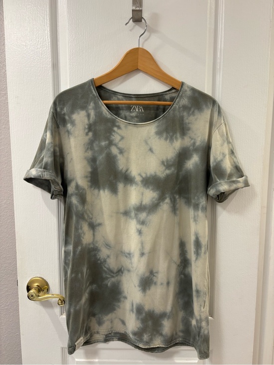 Zara Tops - Zara Oversized Crew Neck Cuffed Sleeve Tie-Dye Olive Short Sleeve T Shirt M